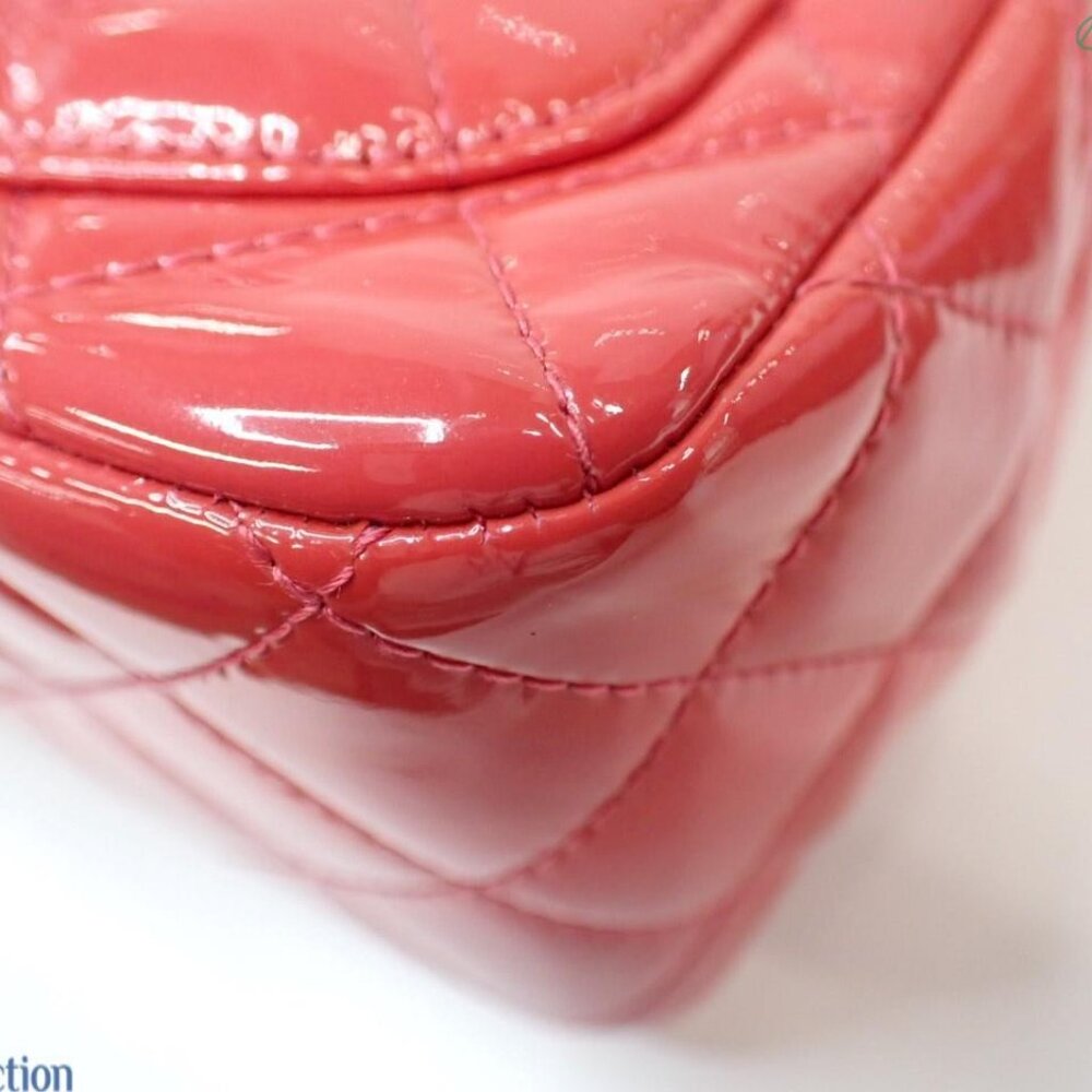 CHANEL Pink Quilted Shoulder Bag - Picture 9 of 12